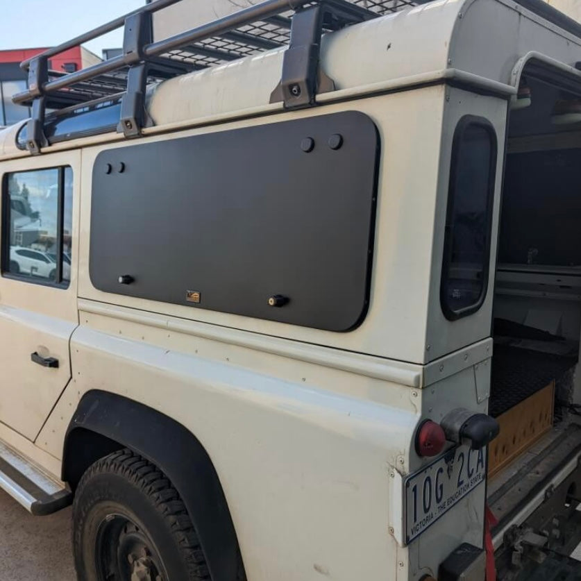 Gullwing Window – Land Rover Defender 90, 110 – Emuwing - Revolve4x4
