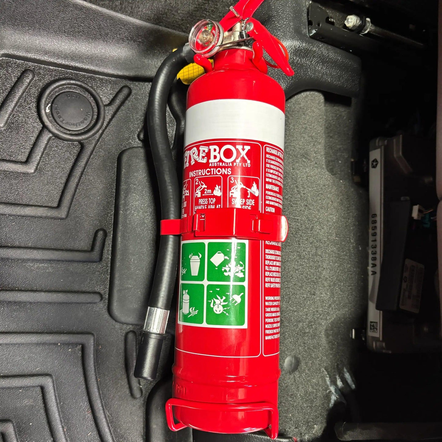 RAM 1500 DT GEN 5 FIRE EXTINGUISHER BRACKET