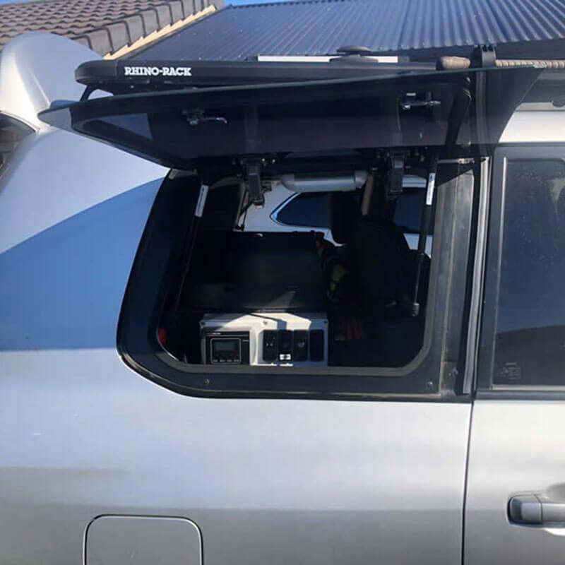 Gullwing Window – Toyota Land Cruiser 200 Series – Emuwing - Revolve4x4