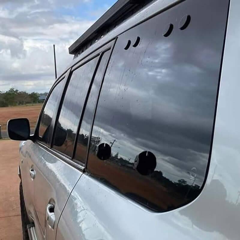 Gullwing Window – Toyota Land Cruiser 200 Series – Emuwing - Revolve4x4