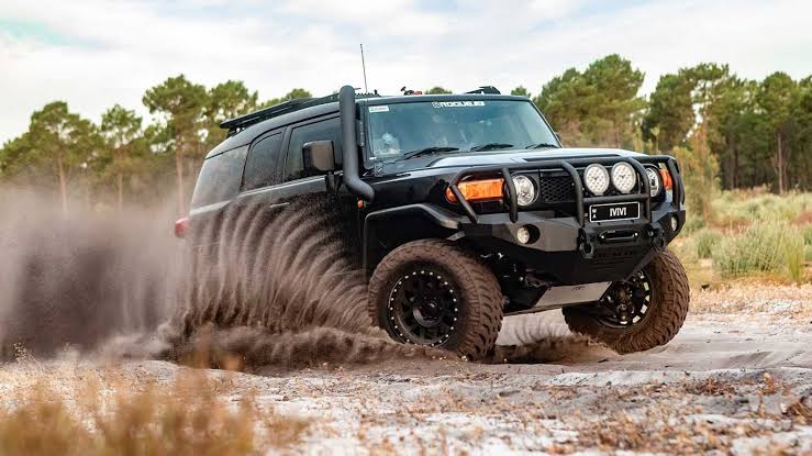 Toyota FJ Cruiser - Revolve4x4