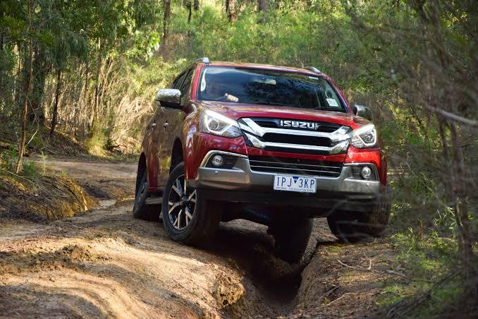 Isuzu MU-X - Revolve4x4