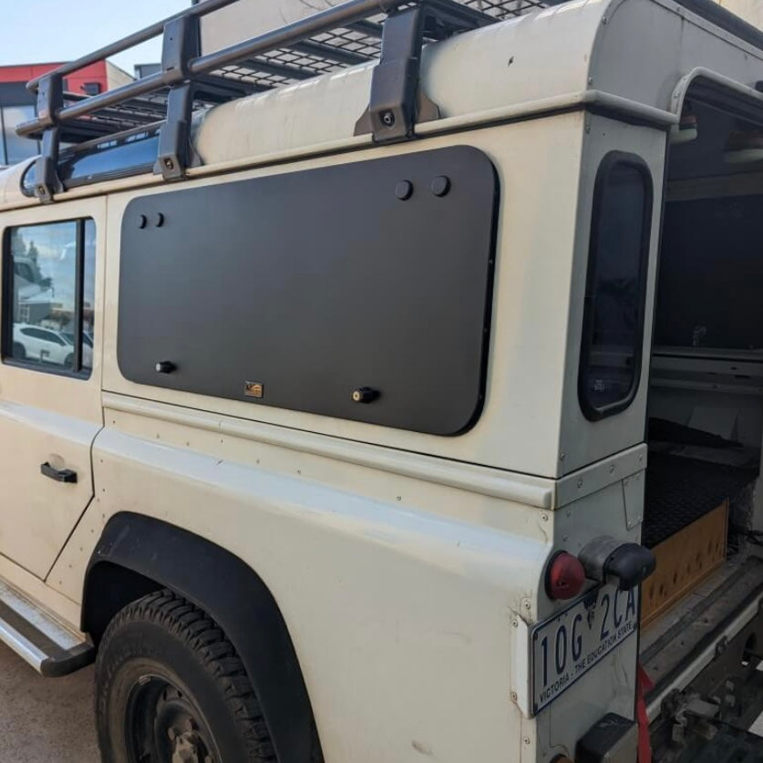 Gullwing Window – Land Rover Defender 90, 110 – Emuwing