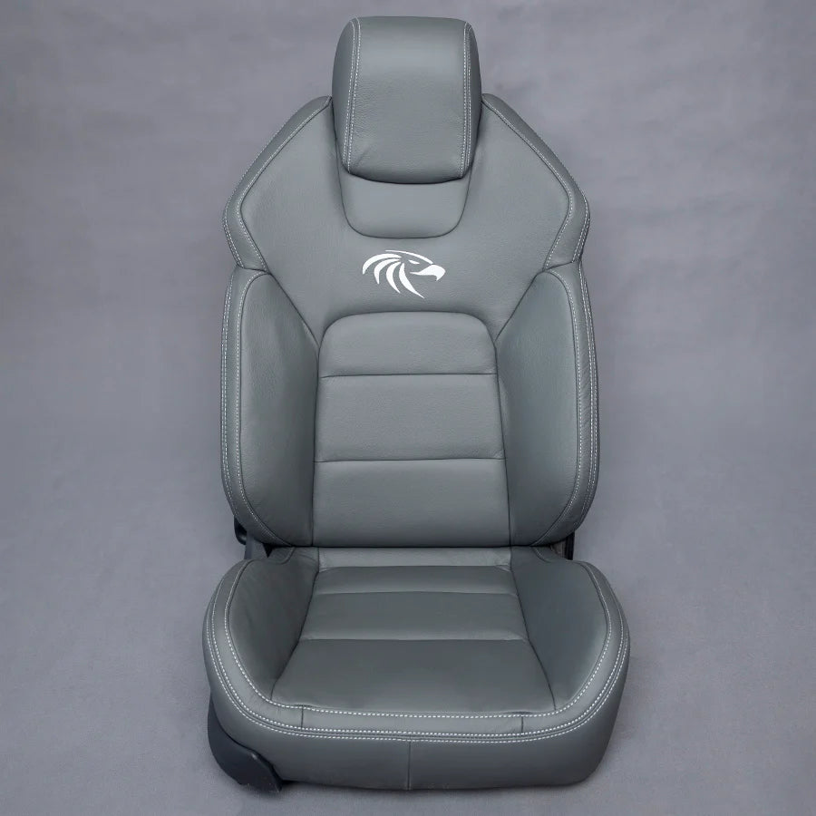 Huracan Fabrication Premium Touring Seats