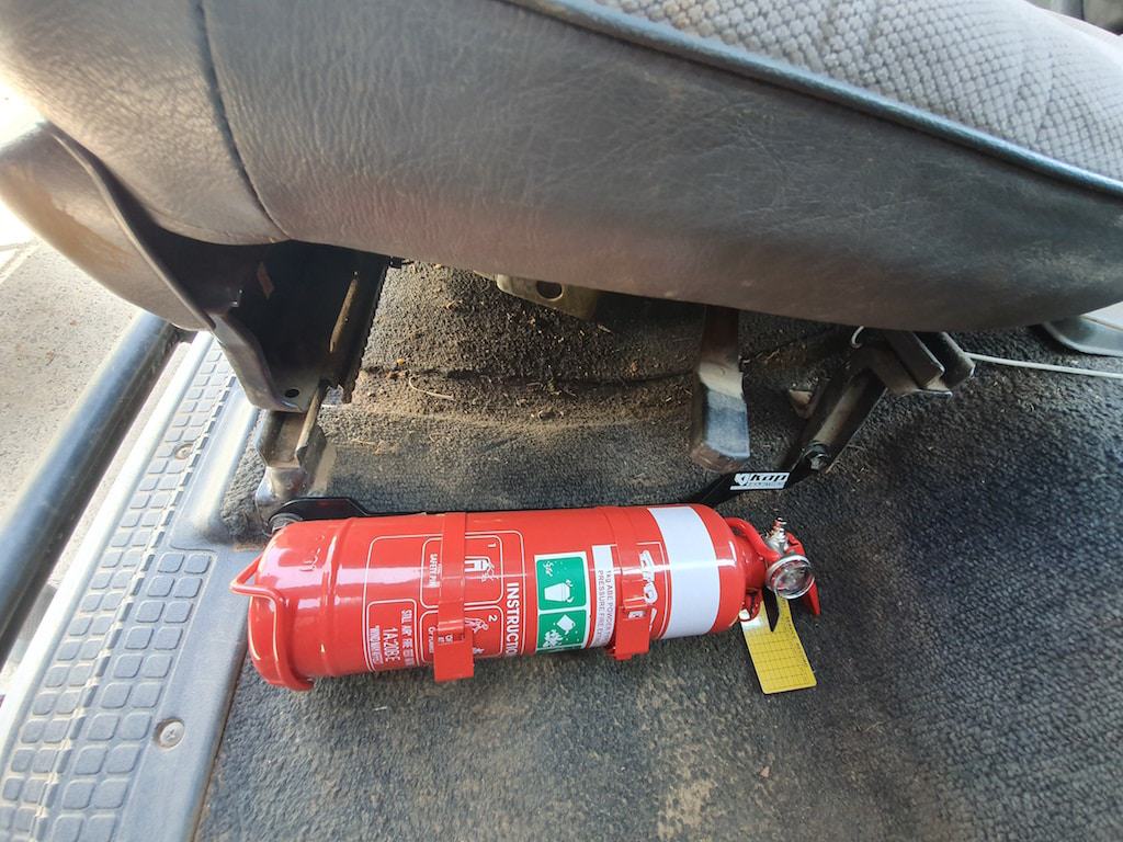 NISSAN PATROL (GQ) FIRE EXTINGUISHER BRACKET